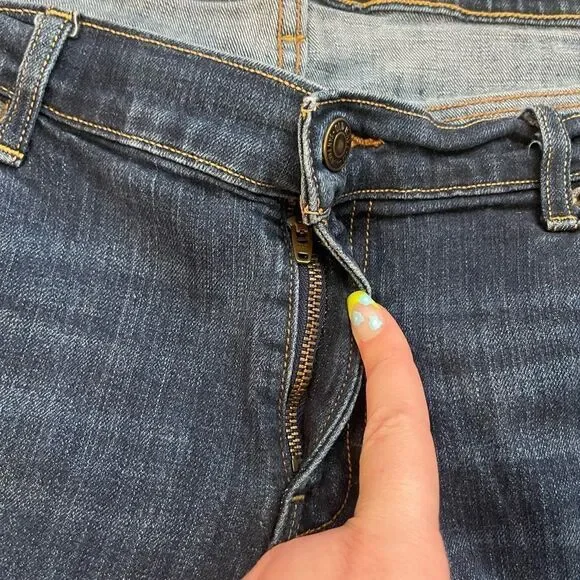 Old Navy Plus Size 16 Long Sweetheart Dark Denim Bootcut - Picture 6 of 11